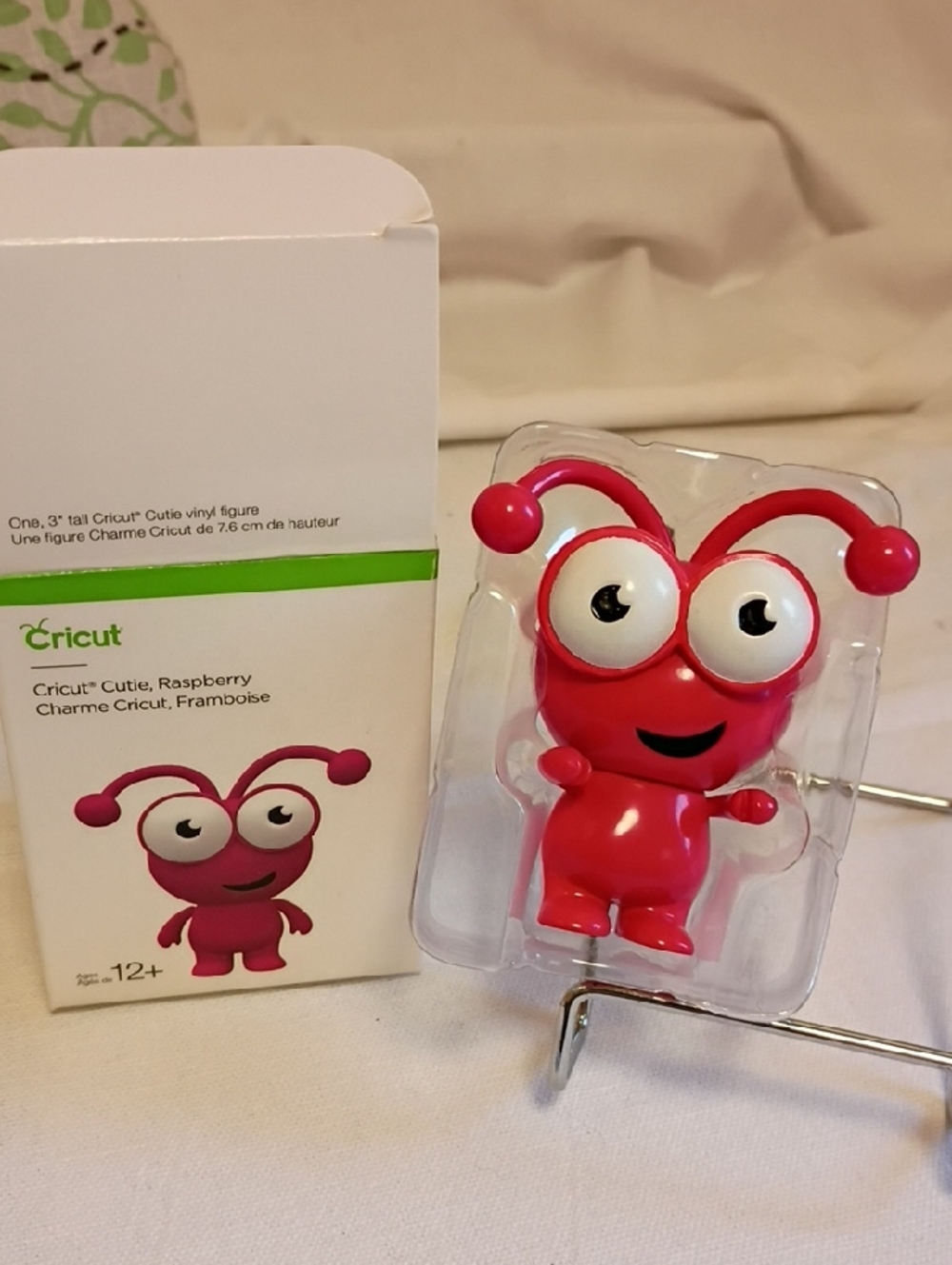 Cricut Cutie Raspberry Pink Vinyl Figure Decorative Craft Charm
